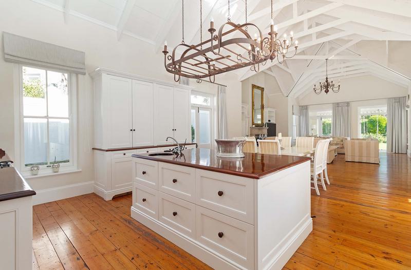 4 Bedroom Property for Sale in Steenberg Estate Western Cape